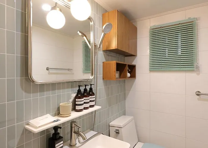 公寓 New 건대입구역 도보 3분 Juny House #성수 #kspo #ddp #강남 #경복궁 *